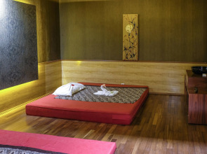 Bodrum Holiday Resort & Spa