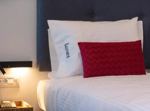 Lines Concept Accommodation