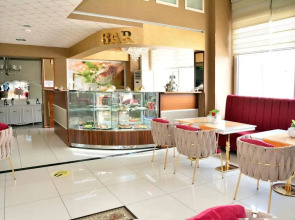 Grand Business Hotel