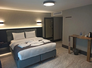Hotel Kurucesme Business