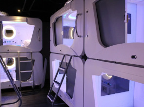 Heybear Capsule Hotel