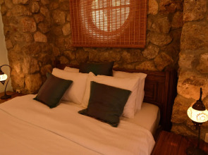 The Olive Tree Studios - Adults Only