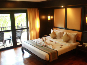 Mukdara Beach Villa & Spa Resort