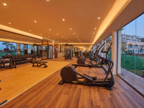 Gran Hotel Atlantis Bahia Real G.L.