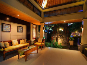 Adi Dharma Hotel Legian