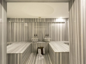 Wise Hotel & SPA - Adult Only