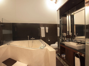 The Beverly Hills Bali a Luxury Villas & Spa