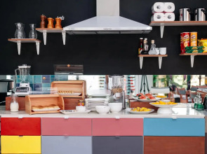 Spin Designer Hostel