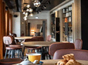 Hotel Base Camp Lodge - Bourg Saint Maurice