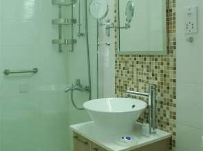 Frixos Suites Hotel Apartments