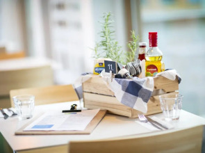 Holiday Inn Express Utrecht - Papendorp by IHG