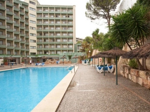 Отель Vibra Beverly Playa