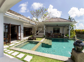 Villa Seratus