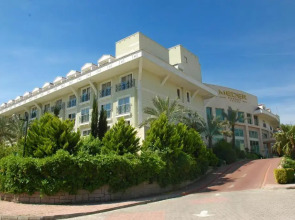 Курорт Meder Resort Hotel