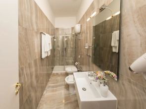 Отель NeapolitanTrips 