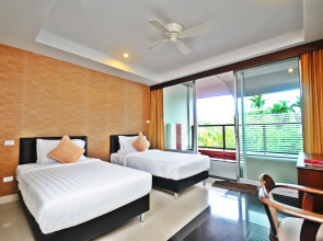 Lanta Sand Resort & Spa