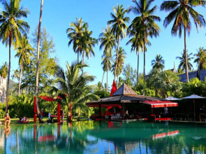 Peninsula Beach Resort