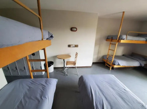 Auberge De Jeunesse Strasbourg - 2 Rives