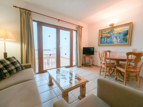 Beverly Hills Suites - Excel Hotels & Resorts