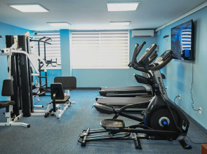 Ramada by Wyndham North Bergen