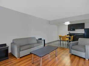 Motel 6 Cutler Bay, FL