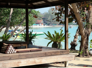 The C Samet Beach Resort