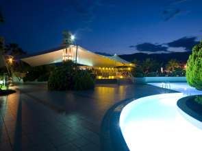 Presa Di Finica Hotel & Suites