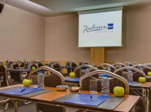 Radisson Blu Resort & Spa, Cesme