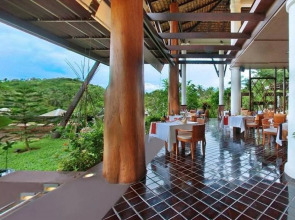 Melati Beach Resort & Spa