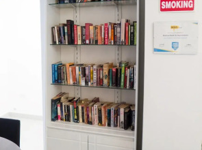 Mavina Hotel & Apartments