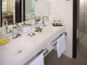 Amfora Hvar Grand Beach Resort