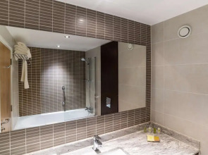 Hilton London Gatwick Airport