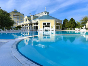 Disney Newport Bay Club