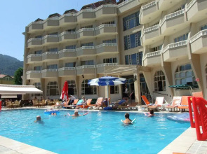 Selen Hotel Icmeler