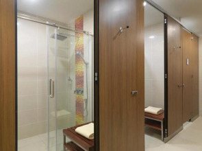 Sama-Sama Express KLIA Terminal 1 - Airside Transit Hotel