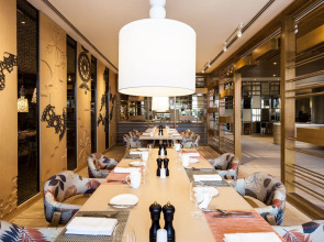 Crowne Plaza Vientiane by IHG