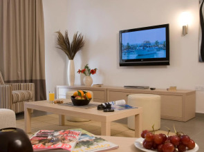 Capital Coast Resort & Spa