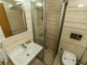 Dragut Point North Hotel