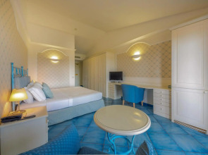 Paramount Times Square – A Generator Hotel