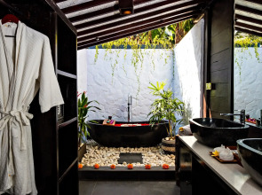 Canvas Escape Resort