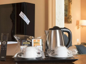 Отель Golden Tulip Rome Piram