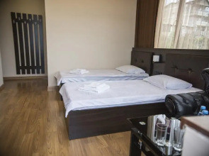 Отель Capital Hotel