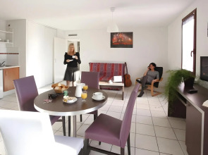 Adonis Carcassonne Résidence la Barbacane