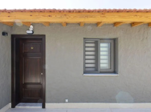 AEGEAN Apartments - Marina & Chios Island View