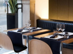 Alexandra Barcelona Hotel, Curio Collection by Hilton