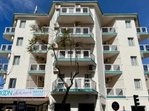 Moon Dreams Fuengirola