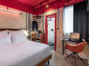 Dave Red Athens Hotel