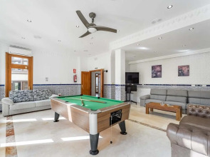 Klayman Olivina Aparthotel