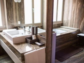 Liassidi Palace Hotel