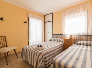 Apartamento Córcega Ref. 1065  by Iberplaya